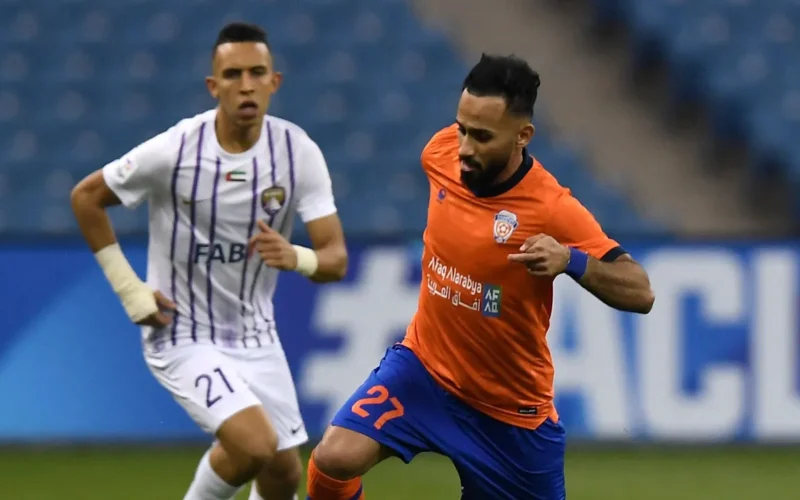 بعد فوز الشباب.. سلطان مندش يلمح إلى صفقة الهلال 2025